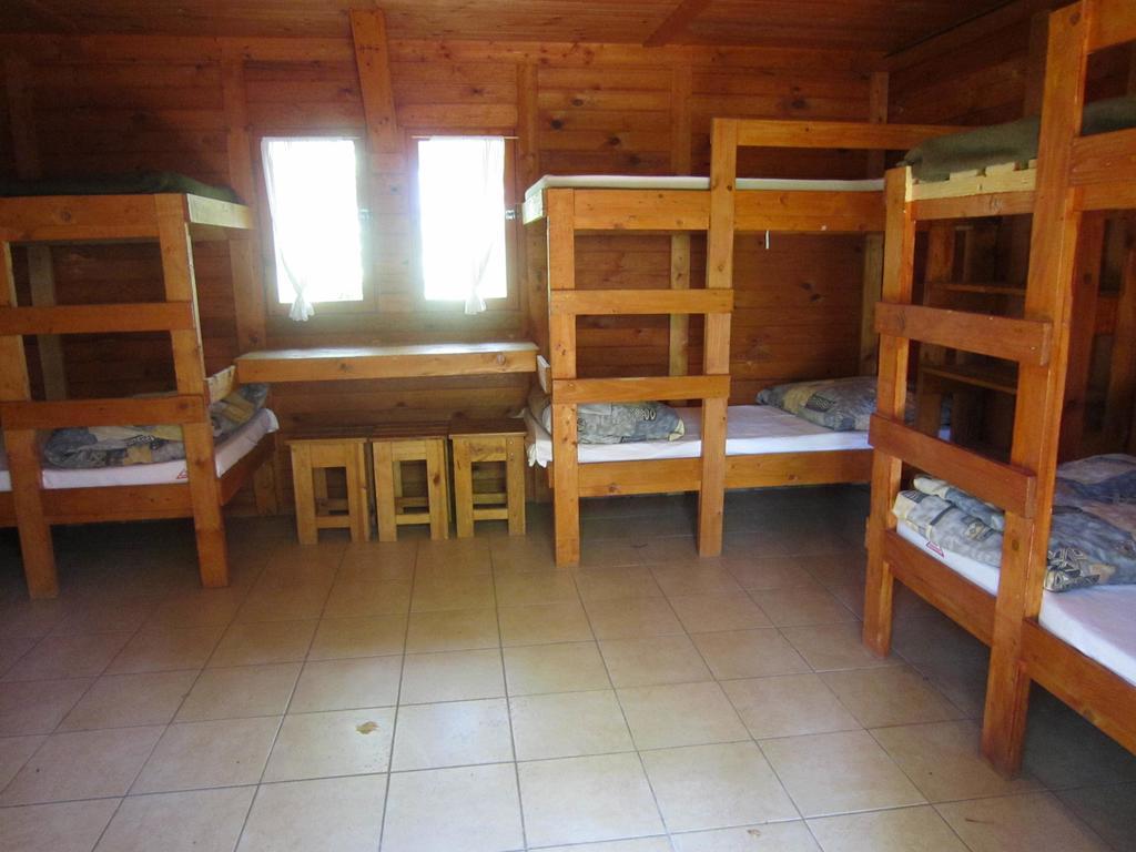 Nyirfaliget Lovaskemping Es Turistahaz Hotel Nyiregyhaza Luaran gambar